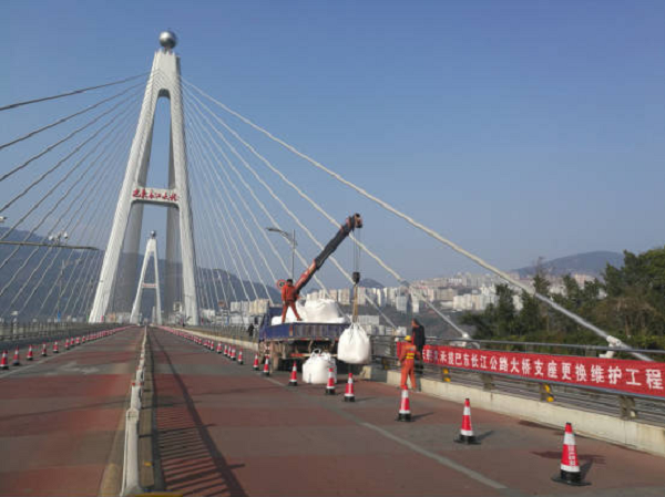 模塊熱源機用于橋梁養護方案! 模塊熱源機用于橋梁養護方案!